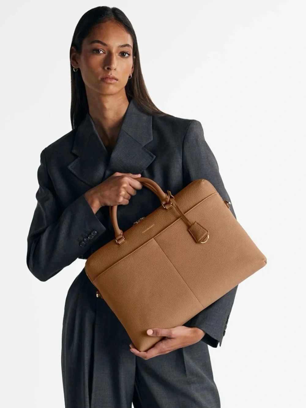 NWT MAISON DE SABRE The Laptop Bag Cashmere Clay Limited Edition